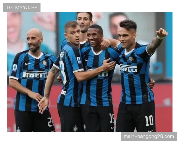 国米新训练基地“肋部攻防模拟区”竣工,采用可移动人墙设备 国米新训练基地“肋部攻防模拟区”竣工,采用可移动人墙设备